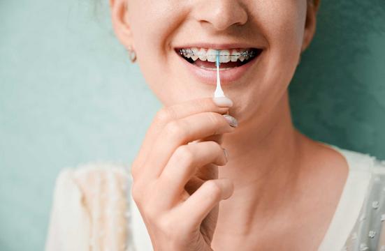 Zahnpflege mit Zahnspange