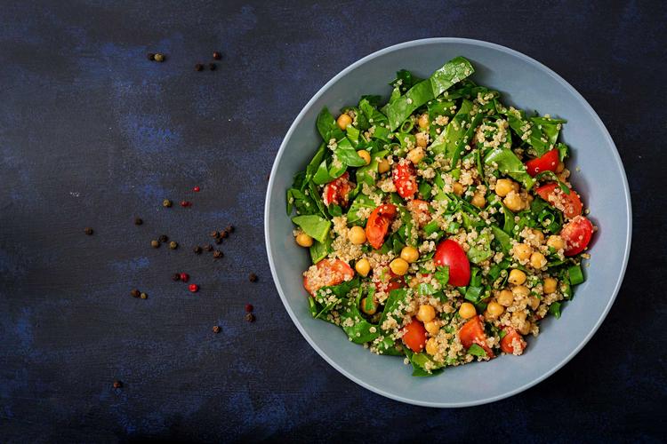 Kichererbsen-Quinoa-Salat