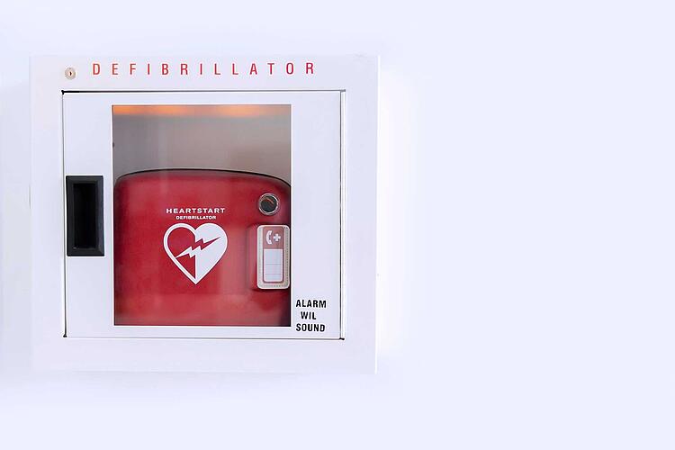 Defibrillator für Laien zur ersten Hilfe